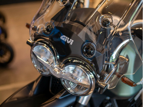 Imagen 11 de 25 de Moto Guzzi V85 Tt Verde Financiación Disponible