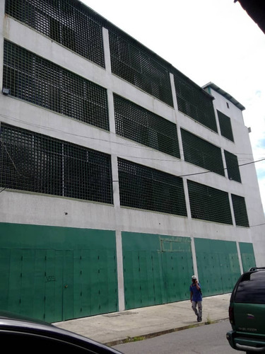 Vendo Edificio En Santa Teresa Del Tuy