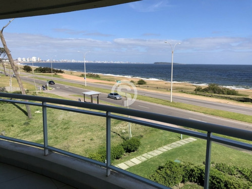 Apartamento Frente Al Mar- Ref: 3009