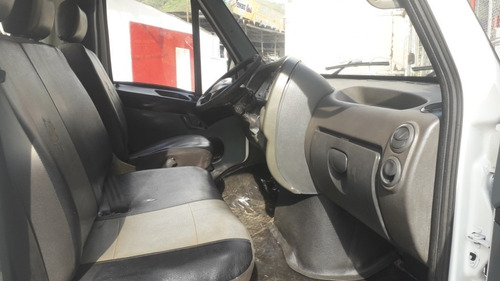 Imagen 8 de 13 de Iveco 6012 Plataforma