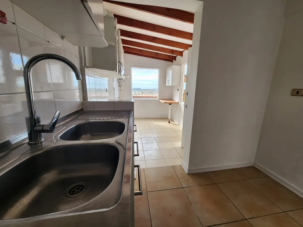 Imagen 4 de 30 de Se Arrienda Comoda Casa Con Vista Al Mar