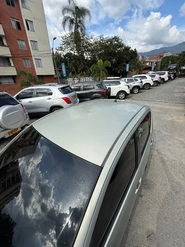 Daihatsu Sirion 1.3l