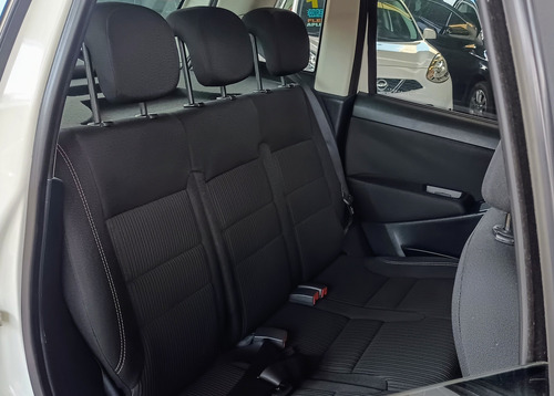 Fiat Idea 1.6 16v Essence Flex 5p