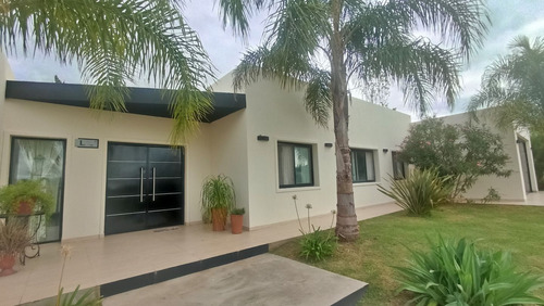 Casa Venta San Matias Area 1 Acepta Permuta Financiación