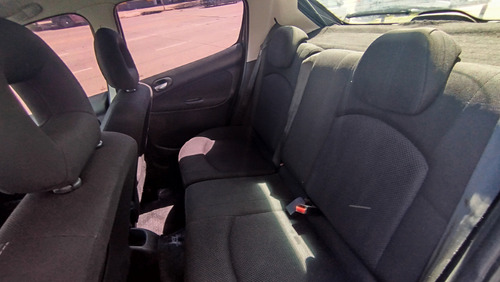 Peugeot 207 1.6 Xt