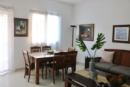 Lindo Apartamento En Venta Amueblado Primer Nivel En Residencial Privado, Jarabacoa