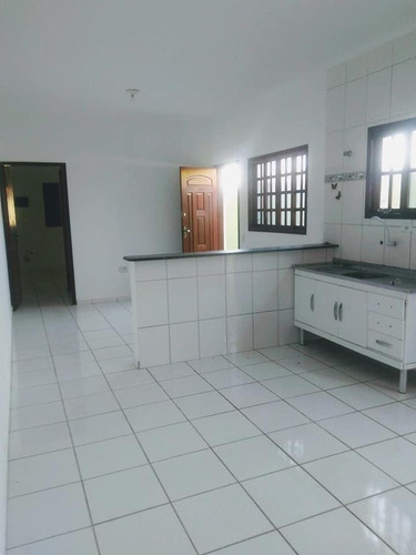 Imagem 12 de 14 de Casa 2 Quartos,1 Suíte, 5 Vaga De Garagem 850