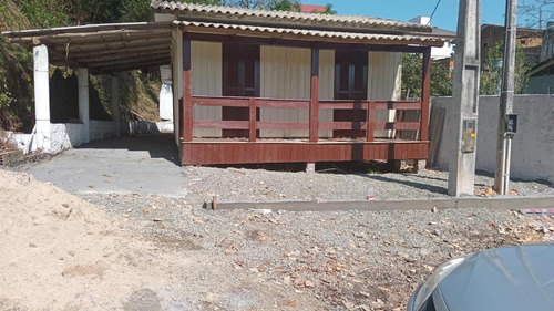 Casa No Bairro Maria Céu