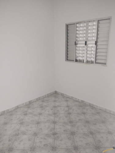 Casa Com 07 Cômodos Toda Reformada Dividida Em 2 Casas