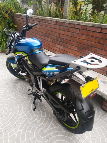 Pulsar Ns200