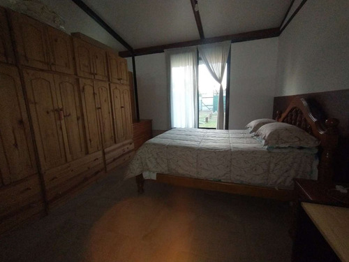 Venta Lote Con Quincho, Pileta Y Casa Corralitos