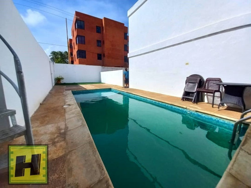 Imagen 2 de 8 de Posada En Venta En Tucacas Morrocoy