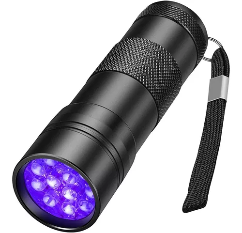  LE LED Ultravioleta / luz negra. Linterna UV LED, 9 LED 395nm,  detector de manchas y orina de mascotas, baterías AAA incluidas, encuentra  manchas en ropa y tapetes : Herramientas y