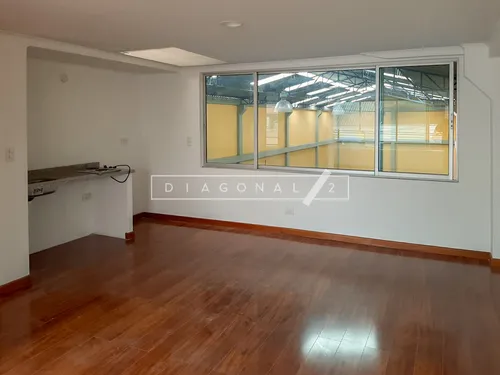Bodega Industrial En Venta En Barrios Unidos
