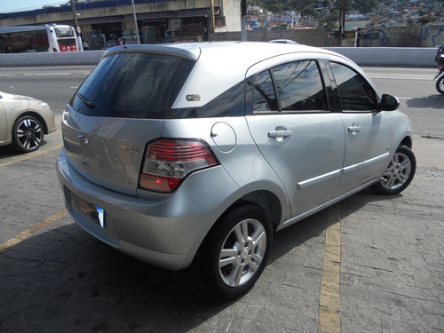 Imagem 3 de 10 de Chevrolet Agile Ltz
