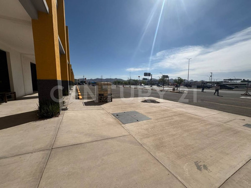 Plaza Comercial El Portal,venta ,en Avenida Guillermo Prieto Lujan, Chihuahua.