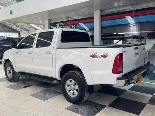 Toyota Hilux 2.7 Imv 4x4