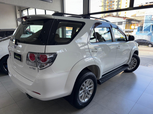 Toyota Hilux SW4 2.7 SR 4X2 16V FLEX 4P AUTOMÁTICO