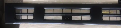 Parrilla Suzuki Npr 06-15