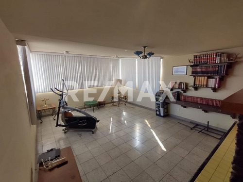 Imagen 9 de 30 de Casa Comercial En Renta Usos Múltiples - (2)