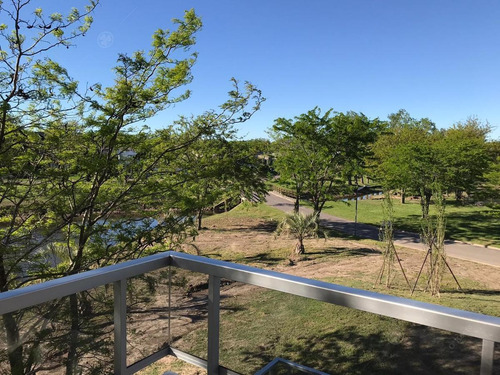 Imagen 11 de 25 de Departamento En Venta De 3 Ambientes En Condominio Del Lago