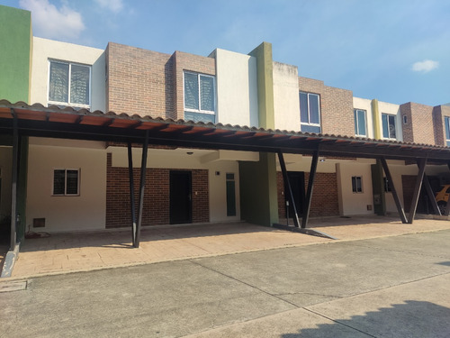 En Venta Town House En El Rincon Naguanagua. 1774 Inmobiliaria Maggi