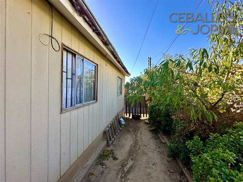 Casa En Venta De 2 Dorm. En Quilpué