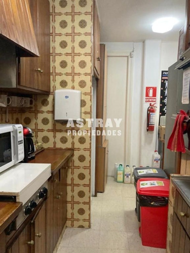 Imagen 4 de 15 de Apartamento En Alquiler De 6 Dormitorios En Centro (ref: Ast-2573)