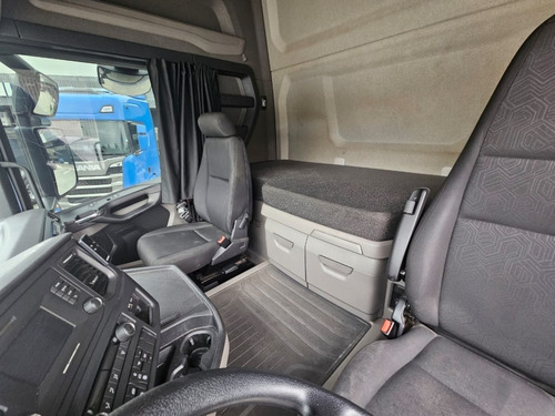 Scania R450 A6x2 2022/2023