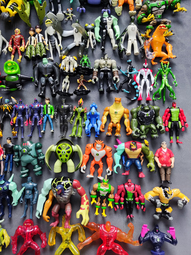 Ben 10 Originais Usados Bonecos Brinquedos Figuras (Usado)