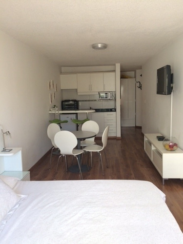 Hermoso Studio Con Patio Exclusivo