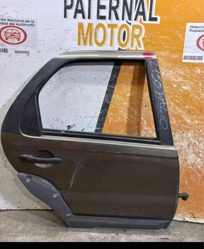 Puerta Trasera Derecha Fiat Palio Adventure Original (1)