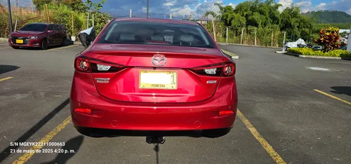 Mazda 3 2.0 Touring At