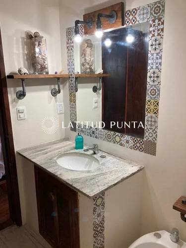 Preciosa Casa De 3 Dormitorios En Pinares