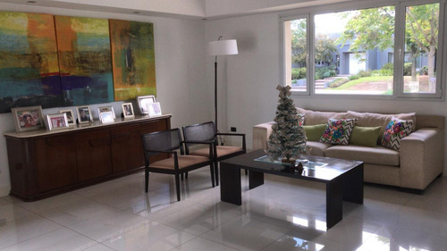 Casa En Venta Altos Del Chateau - Categoría