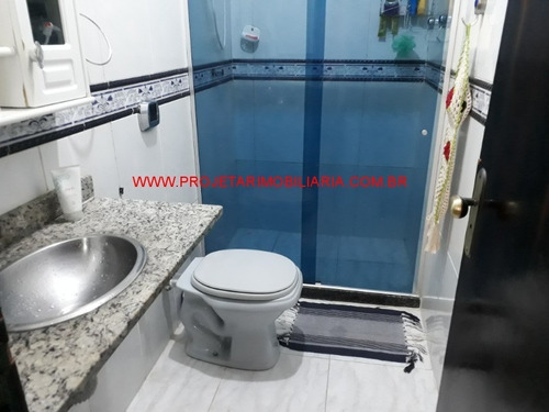Imagem 10 de 24 de Bairro Da Luz/n. Iguaçu, Casa 2 Quartos, Sala, Cozinha, Banheiro,varanda Com Churrasqueira E Garagem. - Ca00609 - 34065505