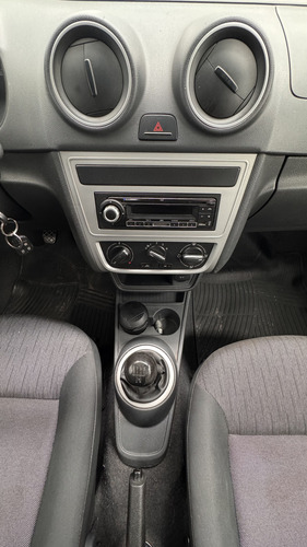 Volkswagen Gol Trend 1.6 Pack I 101cv 3p