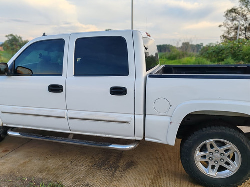 Chevrolet Silverado 5.4 2500 Cab Dob Ls On Star 4x4 At