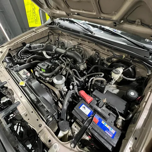 Toyota Hilux 2.7 2006
