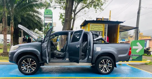 Toyota Hilux 3.0 Srv