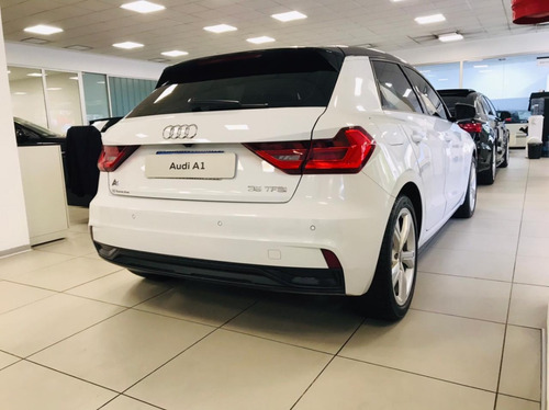 Audi A1 Sportback 35 Tfsi Stronic 150cv Usado 2020 *