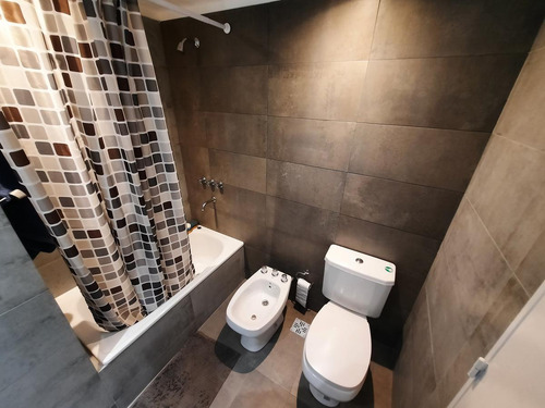 Departamento Venta Abasto Monoambiente Amplio Terraza Exclusiva Parrillero