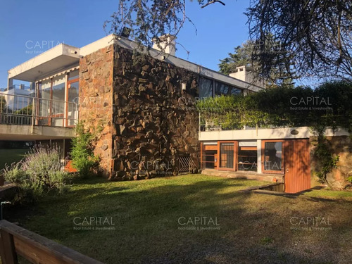 Excelente Oportunidad Para Desarrollo Inmobiliario, Playa Mansa, Punta Del Este.