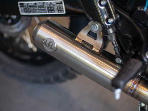 Imagen 12 de 25 de Royal Enfield Interceptor Flat Track Customizada