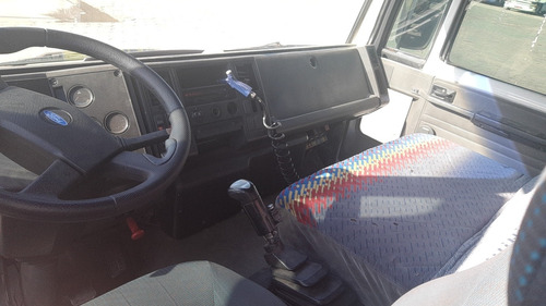 Imagem 11 de 17 de Ford Cargo 4030 4x2