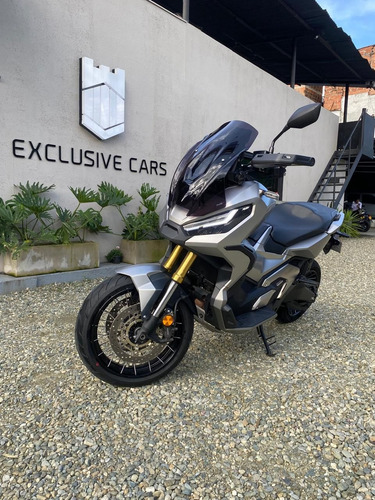 Honda X-adv 750