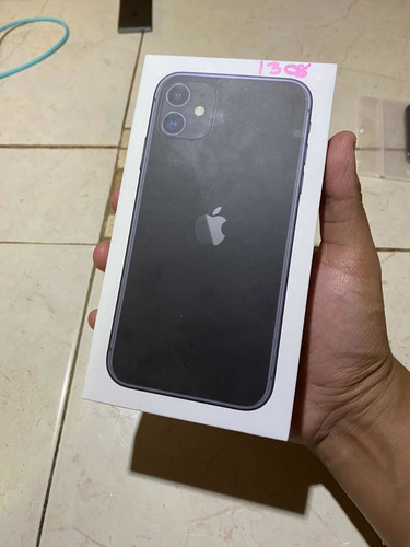 iPhone 11 (Usado)