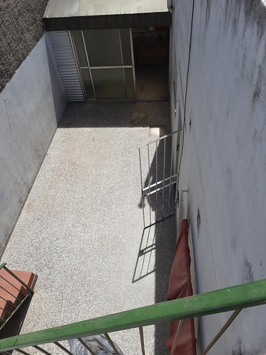 Venta Casa De 3 Amb. Zona San Justo