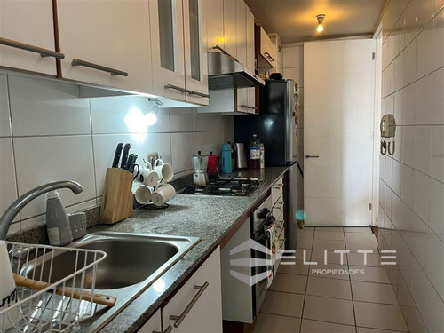 Depto. En Venta De 2d/2b En Ñuñoa Cercano A Metro Eyzaguirre