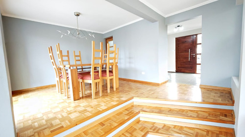 Broker Bosques 5d-5b-sala Estar- Piscina - Patio